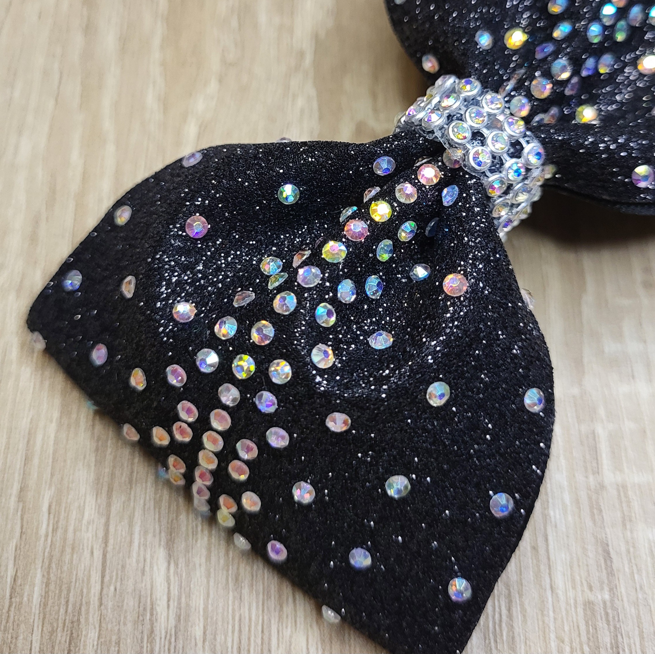 Tailless Bow Glitzer Strass Variante I – Bild 2