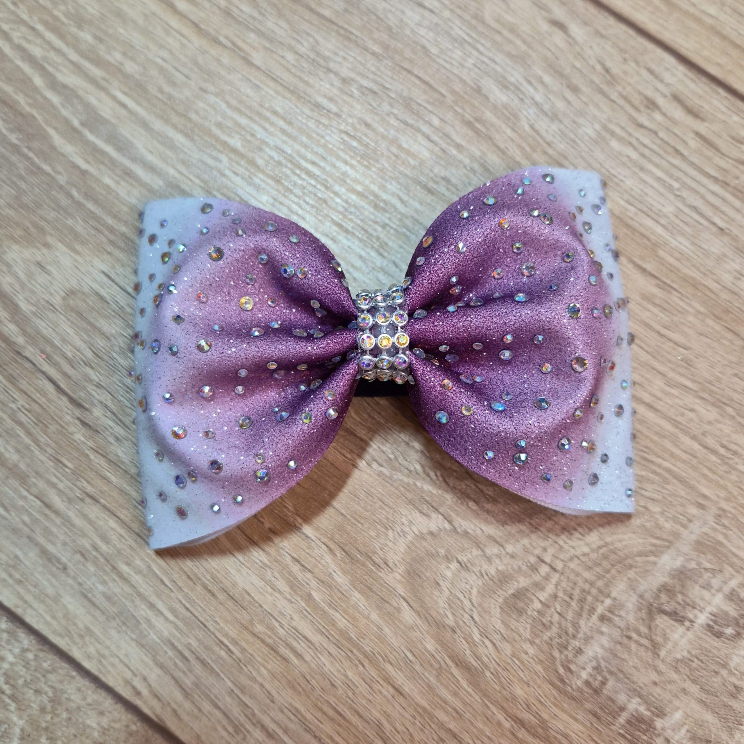 Tailless Bow Glitzer mit Strass + Ombre I